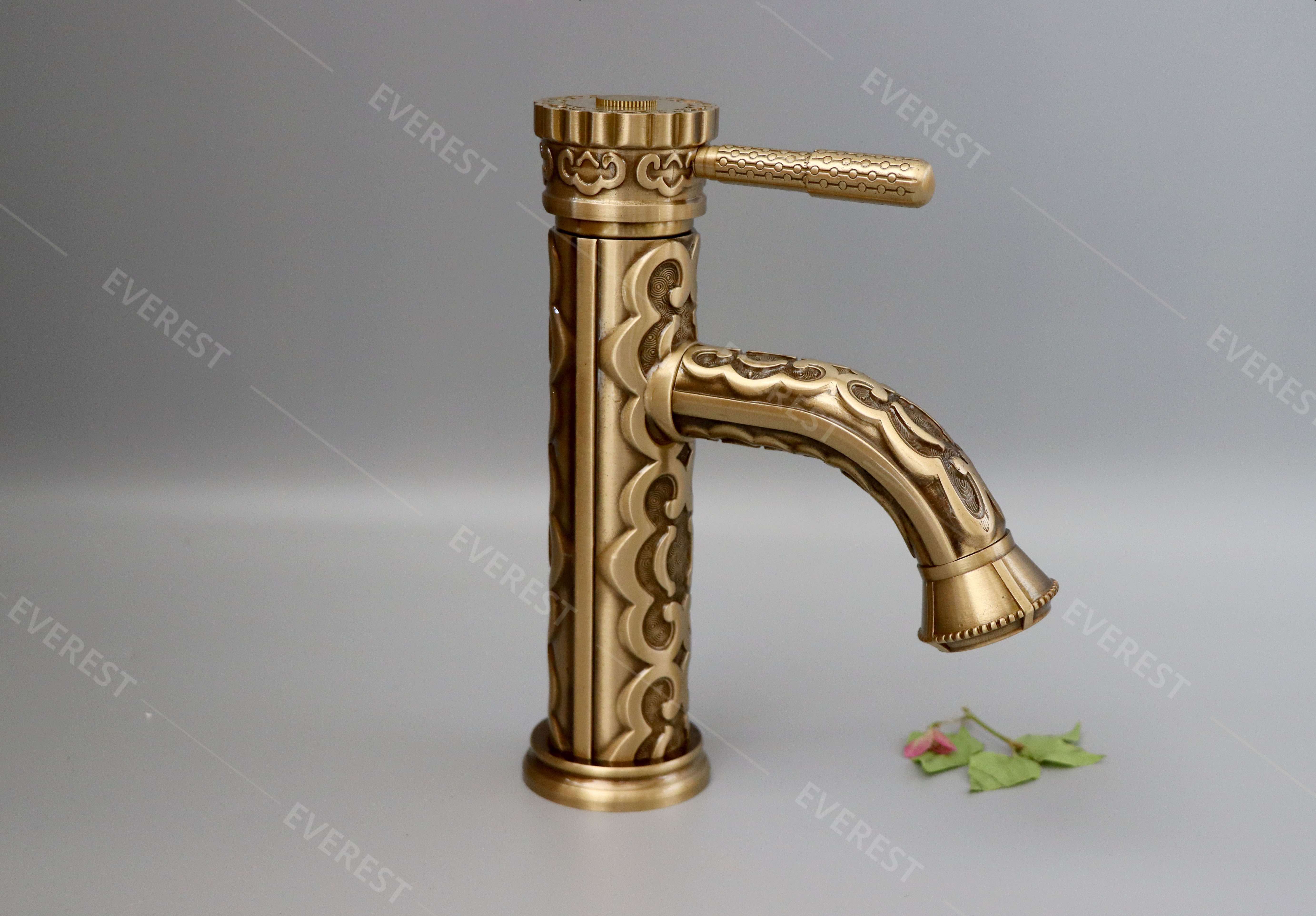 Vòi lavabo bằng đồng EVEREST EV-2013
