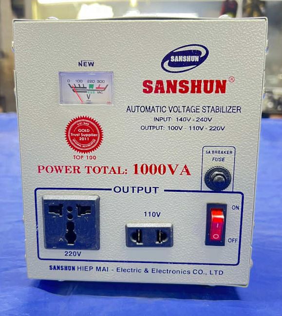 Ổn áp 1 pha  dãi 140V-240V chọn mẫu đủ công suất