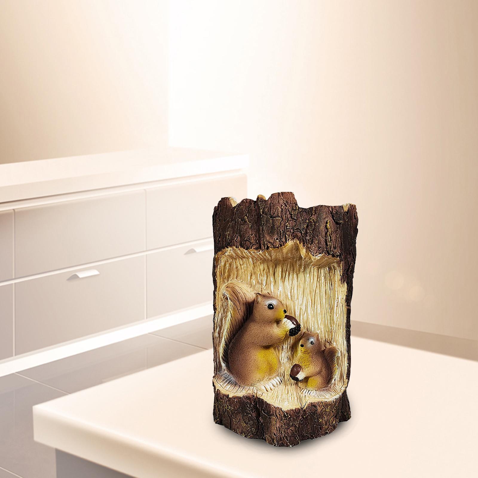 Squirrel Simulation Garden Decoration Statue Lamp Solar Light Resin Figurine