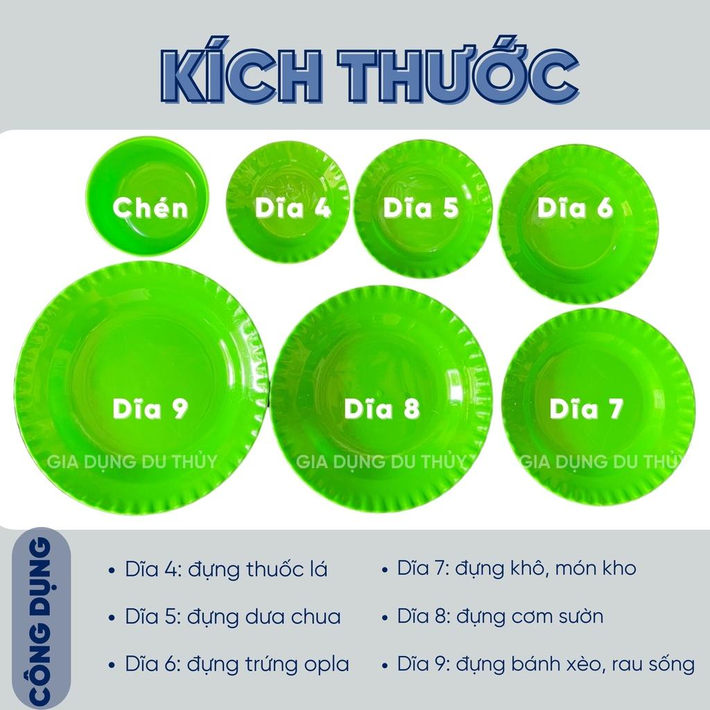 Dĩa nhựa tròn đường kính 10 - 25 cm không nứt vỡ màu xanh, trắng viền lượn sóng đẹp mắt, bền bỉ hàng đẹp