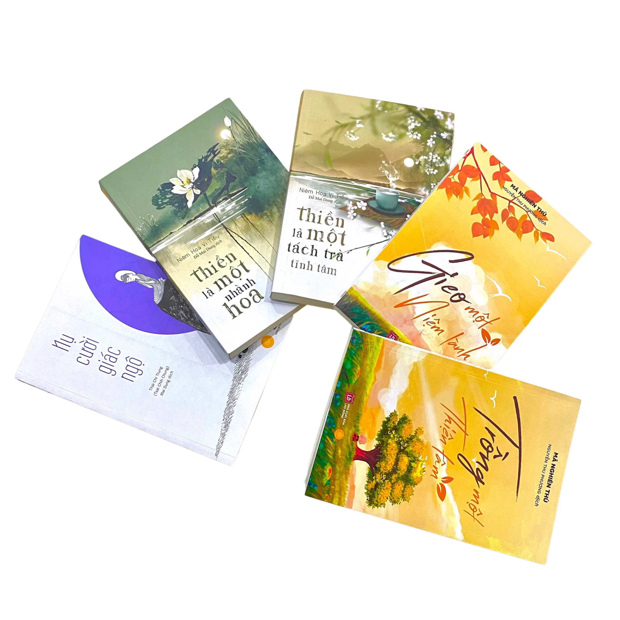 COMBO NGỘ - TÂM - TĨNH : NỤ CƯỜI GIÁC NGỘ, GIEO MỘT NIỆM LÀNH - TRỒNG MỘT THIỆN TÂM, THIỀN LÀ MỘT NHÀNH HOA - THIỀN LÀ MỘT TÁCH TRÀ TĨNH TÂM