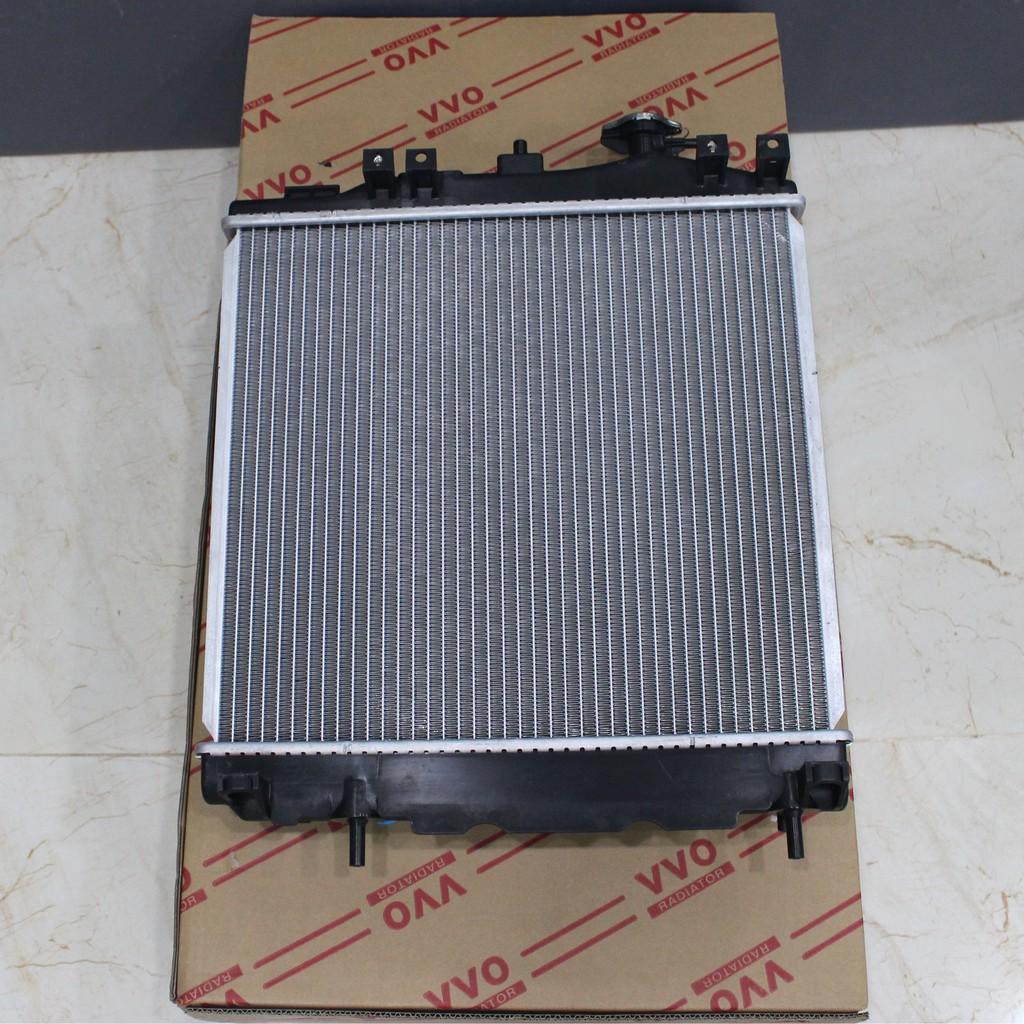 Két nước Mitsubishi Attrage, số sàn