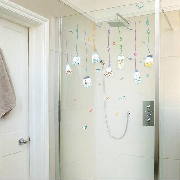 Decal trang trí tường - Rèm dây treo Chai Thủy Tinh Đại Dương
