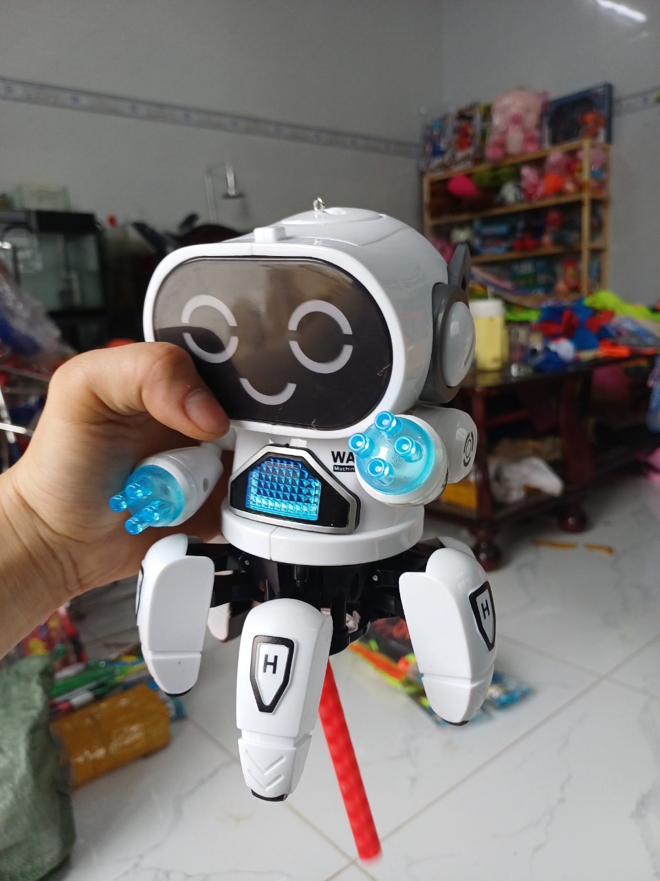 Đồ chơi robot điện tử 6 đuôi có nhạc đèn