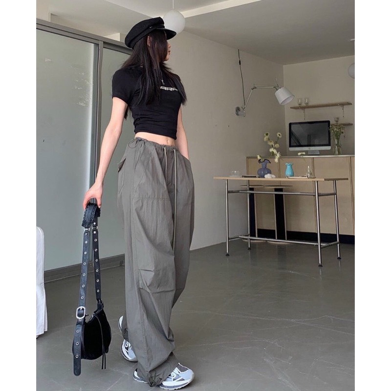 SET QUẦN DÀI ỐNG RỘNG LƯNG CAO DÂY RÚT XÁM TRƠN + ÁO CROPTOP TAY NGẮN ÔM BODY ĐEN THỂ THAO ĐI BIỂN DẠO PHỐ ĐI CHƠI ĐI TIỆC