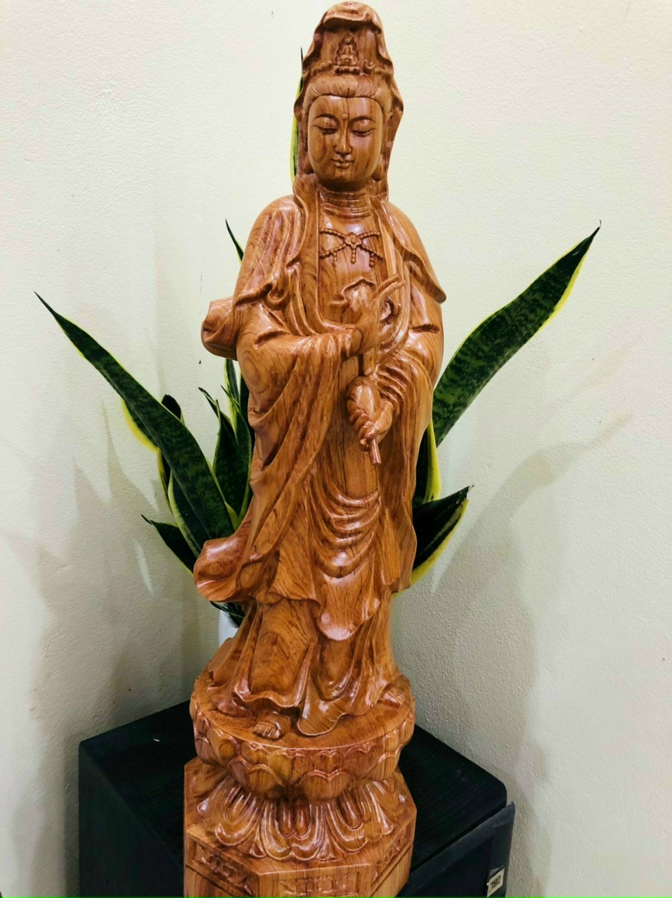 Tượng phật bà quan thế âm bồ tát bằng gỗ hương đá kt cao 50