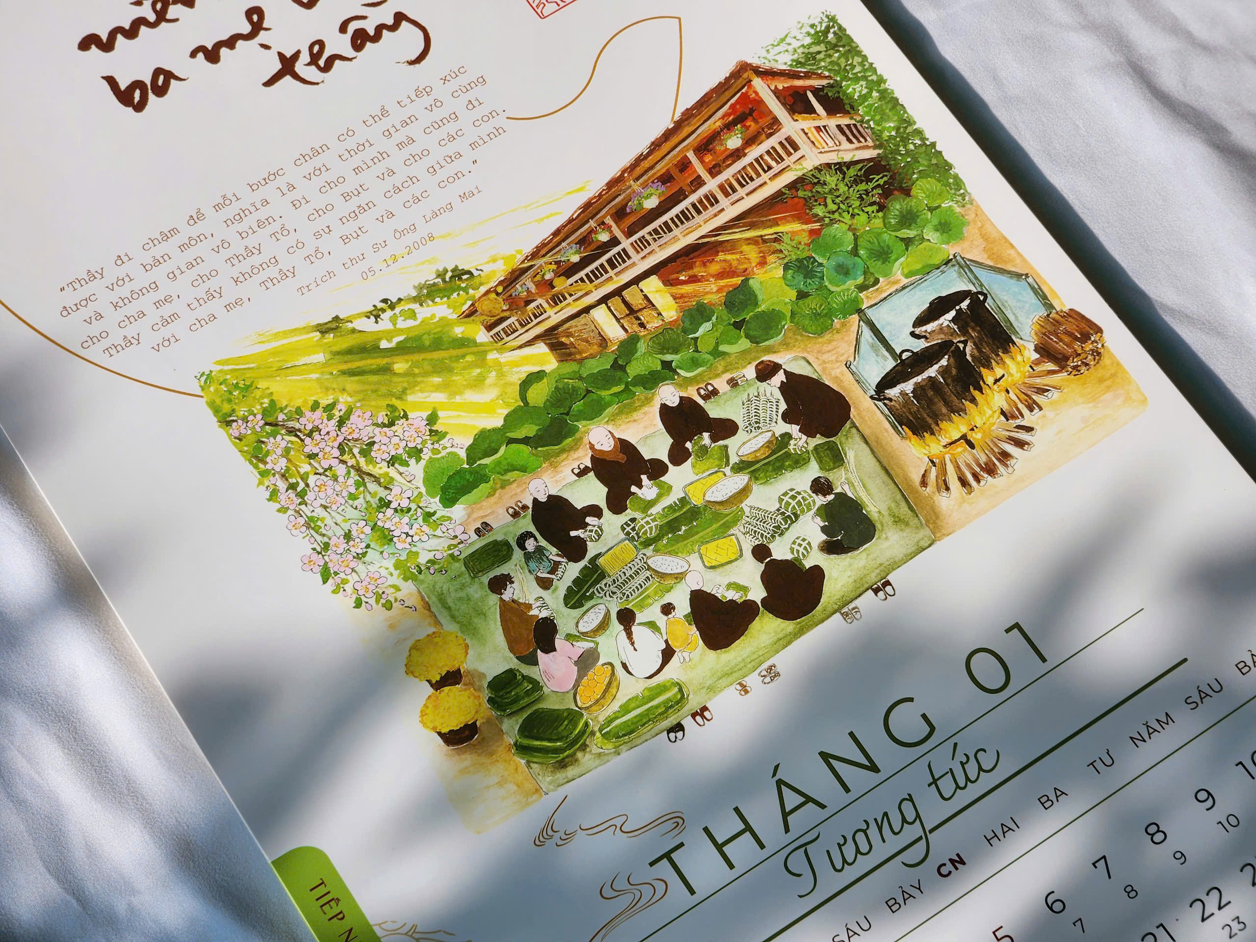 (Lịch 2025) Lịch Treo Tường - Thư Pháp Làng Mai – Chủ đề: Ý thức em mặt trời tỏ rạng – Thái Hà Books
