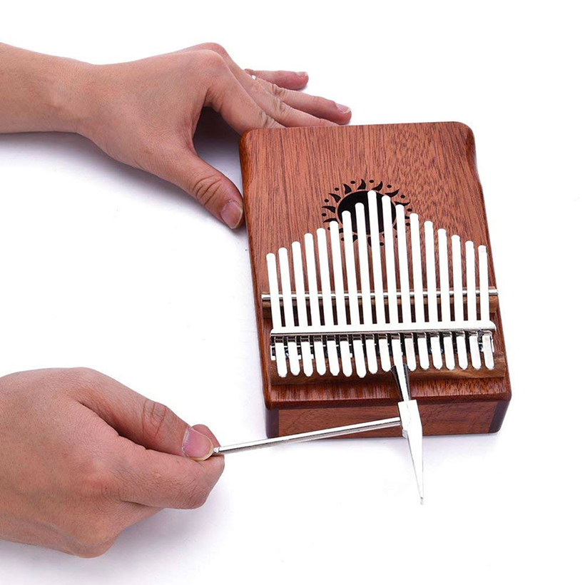 Đàn Kalimba 17 Phím Gỗ Mahogany Walter WK-17NM Tặng Kèm Khóa Học Miễn Phí