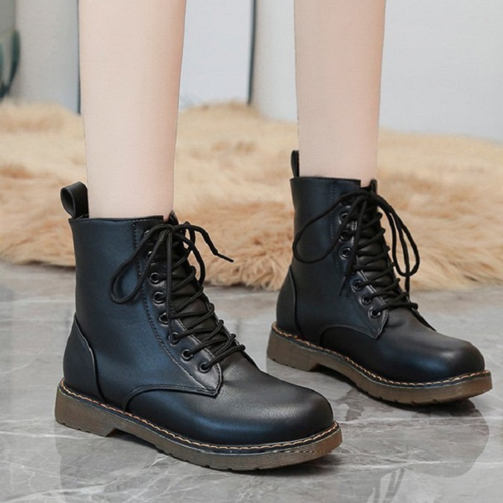 Giày boots nữ cột dây, bốt ulzzang đế nâu viền chỉ cổ lửng, sành điệu, cá tính S022N
