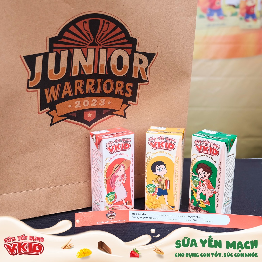 COMBO 2 Lốc 4 Hộp Sữa Yến Mạch V-kid VIỆT NGŨ CỐC Vị Dâu Tây 110ml/Hộp