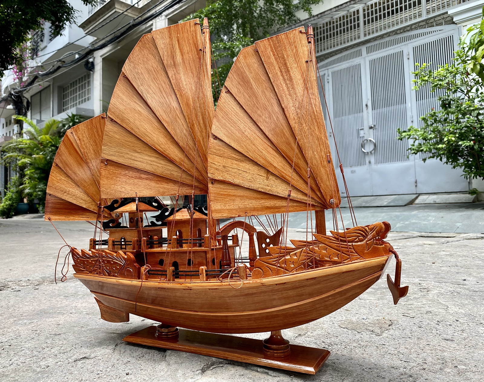 Mô hình thuyền gỗ phong thủy Rồng Hạ Long 60cm, thuyền buồm Việt Nam trang trí gỗ tự nhiên, quà tặng đối tác nước ngoài