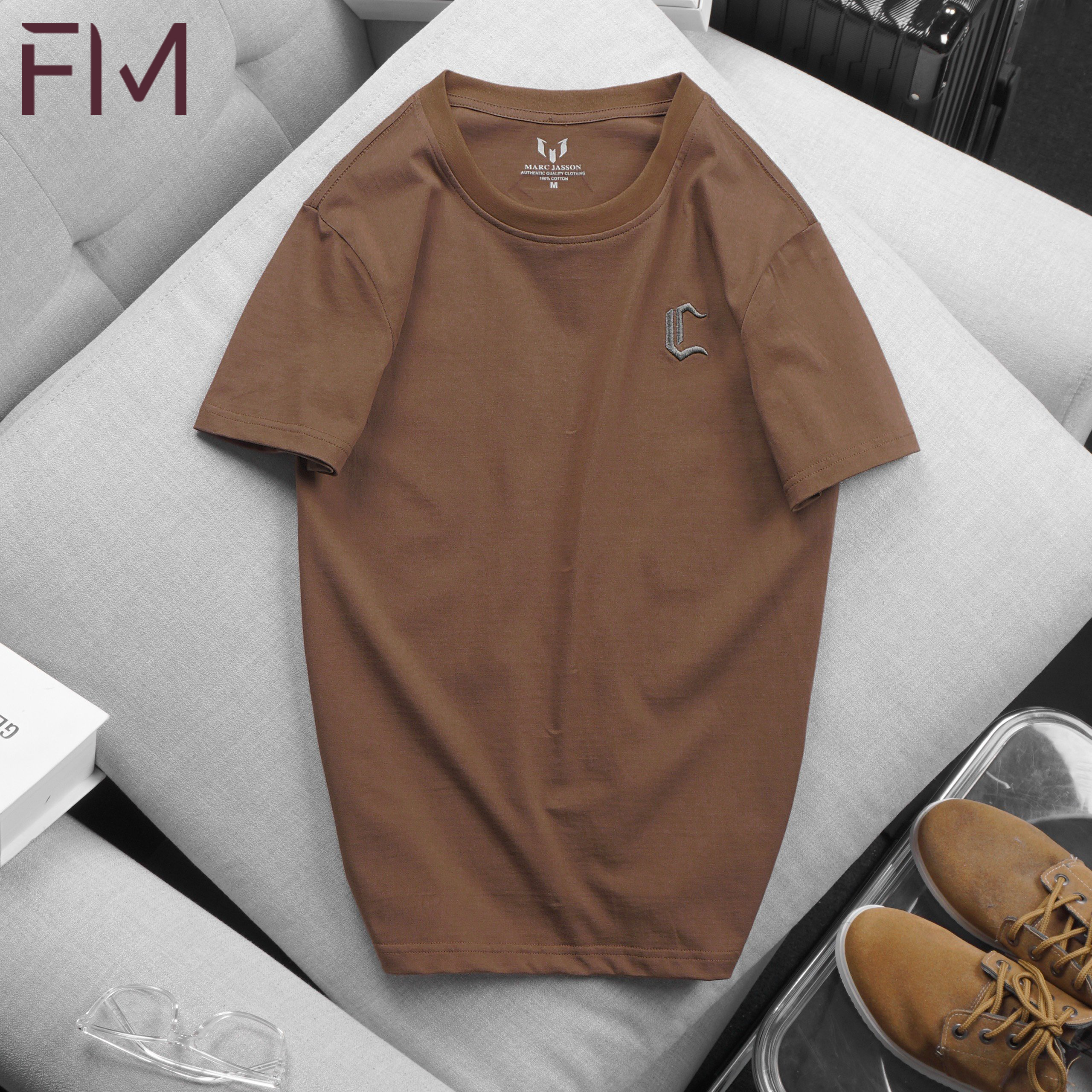 Áo thun cổ tròn ngắn tay JASSON, chất cotton 100% thiết kế họa tiết thêu logo - FORMEN SHOP - FMPS199