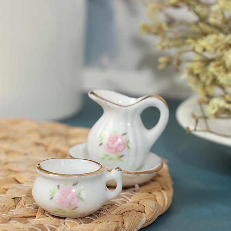 BỘ ĐỒ TRANG TRÍ NỘI THẤT TÍ HON BẰNG GỐM SỨ 9 MÓN