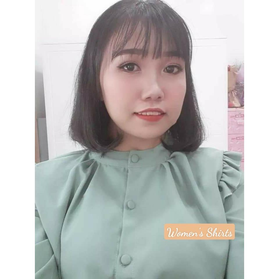 Áo sơ mi nữ công sở thời trang SURI chất liệu đũi xước màu xanh cổ lọ tay lửng.