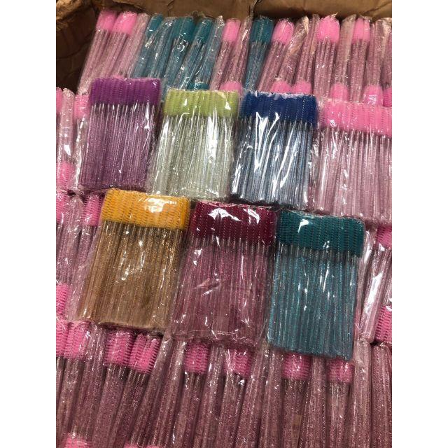 Chải mi kim tuyến