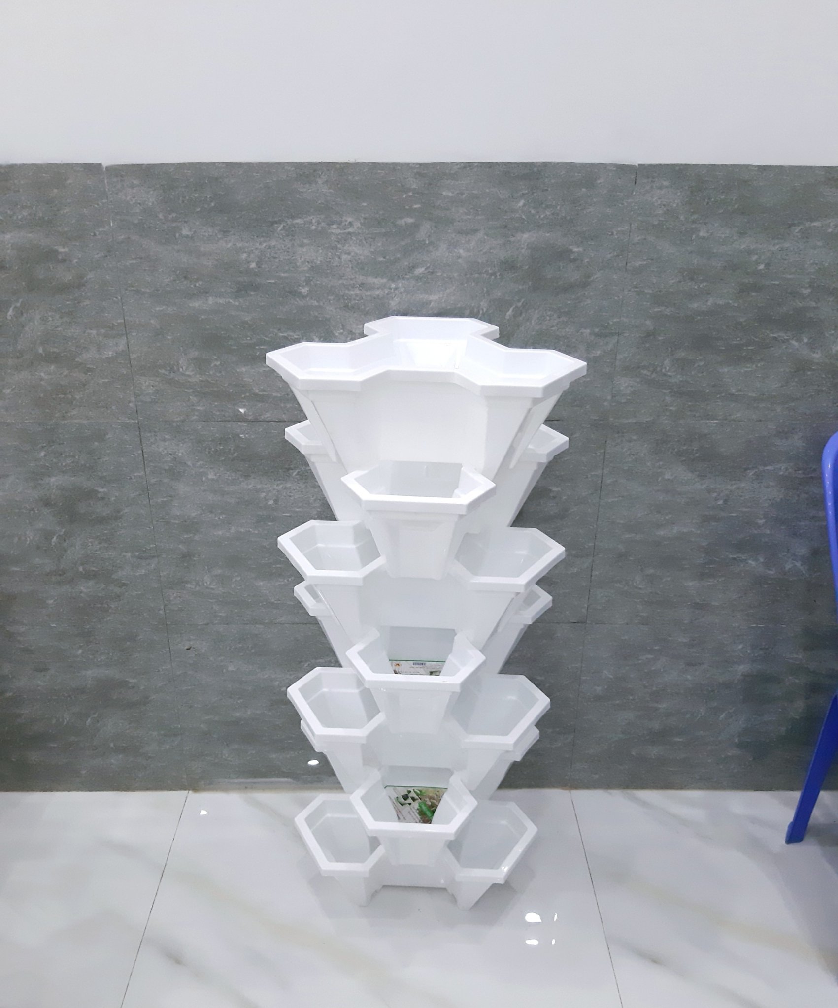 BỘ THÁP TRỒNG RAU/ HOA/ DÂU TÂY 7 TẦNG- Màu trắng- tiết kiệm không gian- độ bền cao