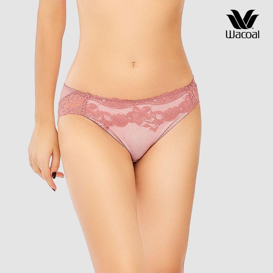 Quần lót Wacoal ren, lưng vừa, full mông VPMI127
