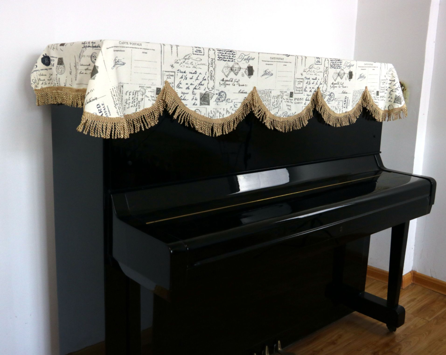 Khăn phủ đàn piano hoạ tiết sang trọng