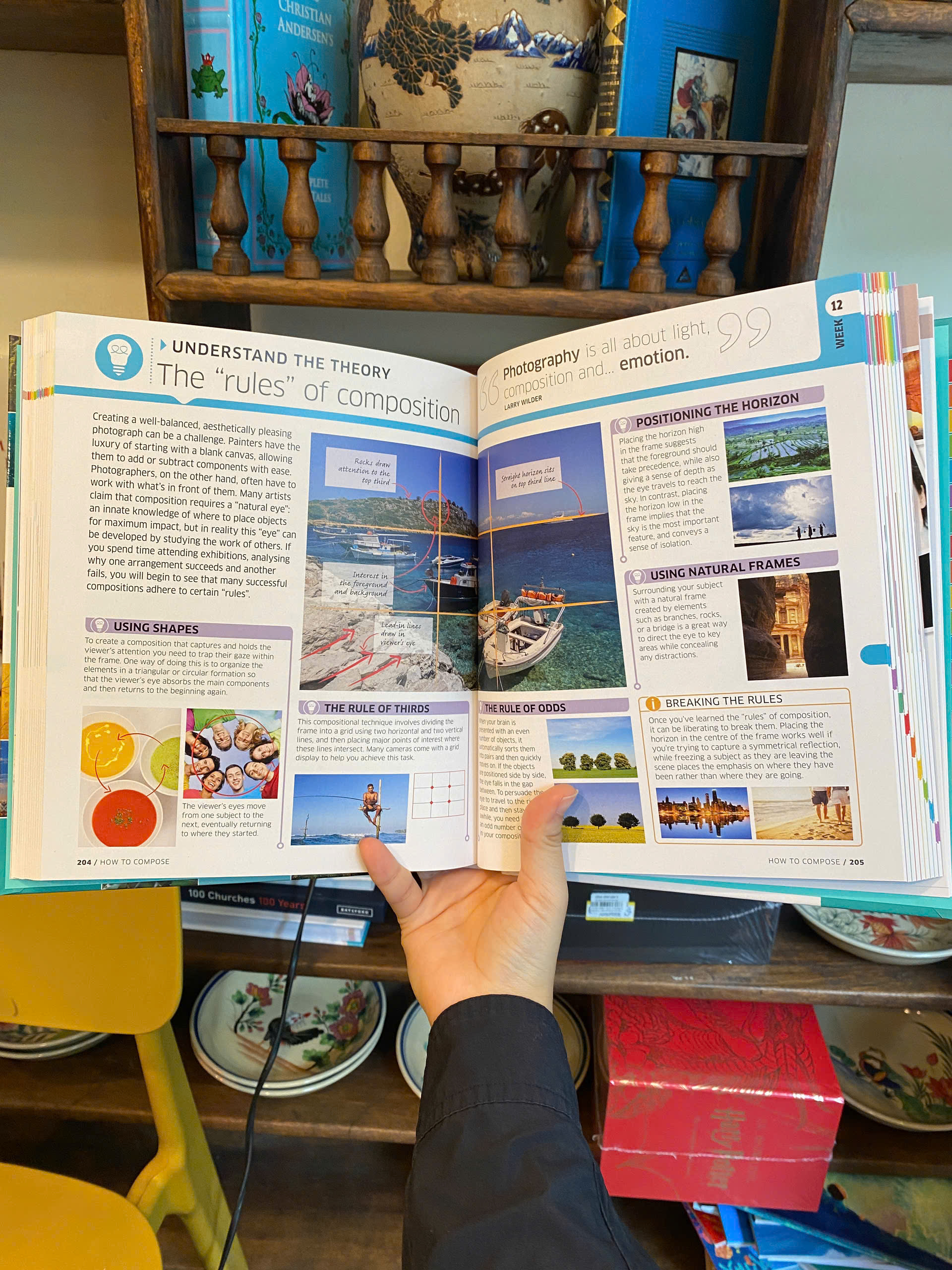 Sách - Digital Photography Complete Course: Everything You Need to Know in 20 Weeks - Bìa Cứng