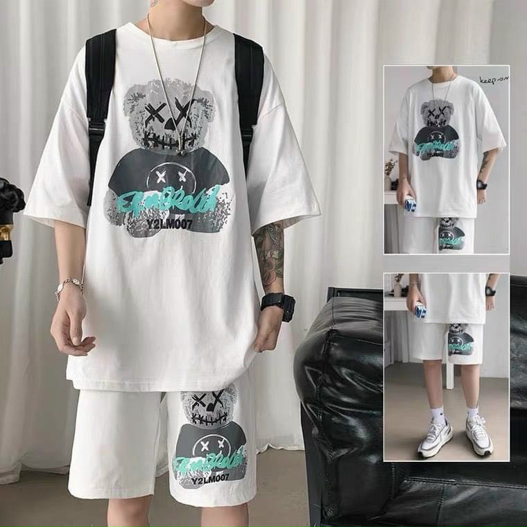 Set đồ bộ nam chất thun cotton co giản thoáng mát, thời trang đồ bộ thể thao nam, Set Bộ Quần Áo Thể Thao Nam Mùa hè Co Dãn, SÉT ĐỒ BỘ THỂ THAO MẶC NHÀ, đồ bộ mặc nhà in con gấu mặc thoải mái  – áo trắng quần trắng – FreeSize từ 40kg đến 70kg