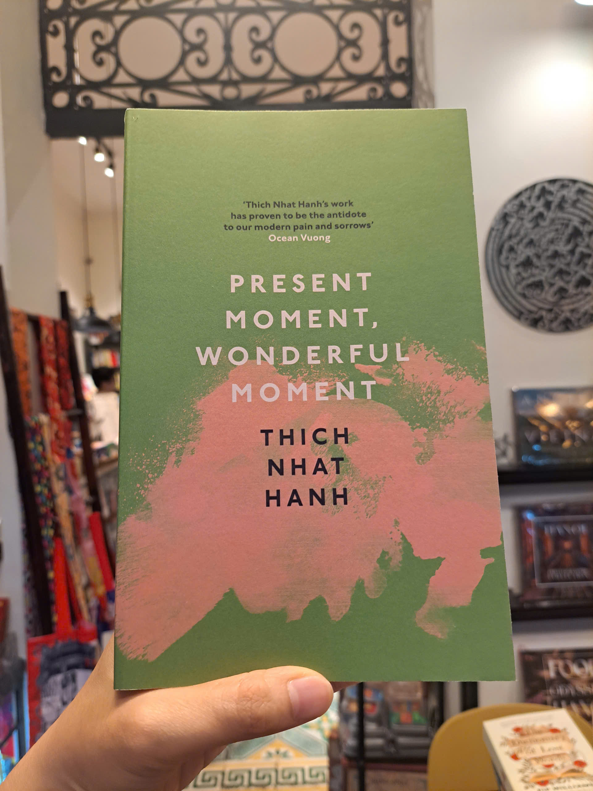 Sách - Present Moment, Wonderful Moment by Thich Nhat Hanh | Religion / Phật giáo / Ngoại văn