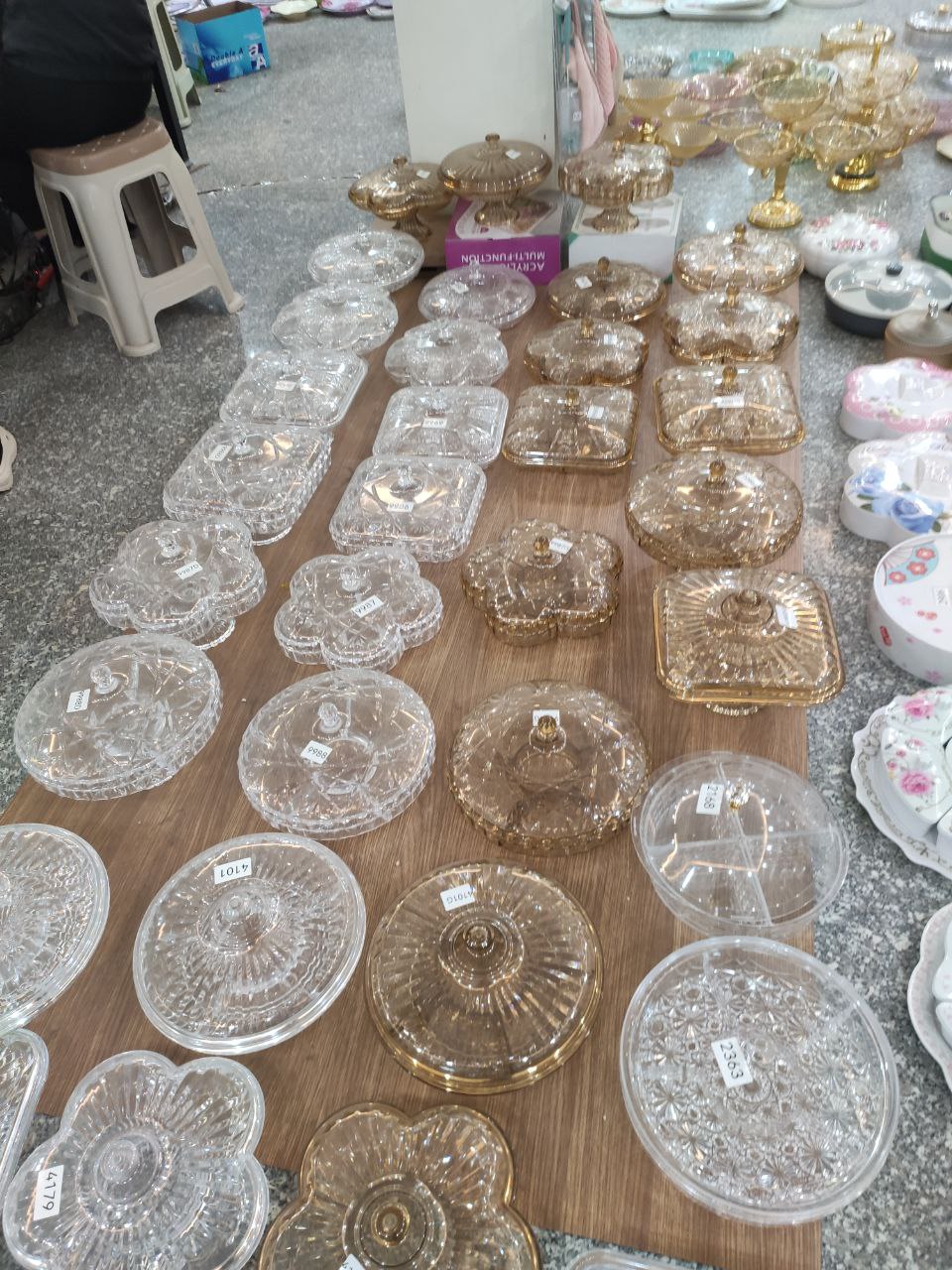 KHAY ĐỰNG MỨT TẾT BÁNH KẸO NGÀY TẾT SANG TRỌNG BẰNG MEKA ACRYLIC TRONG SUỐT
