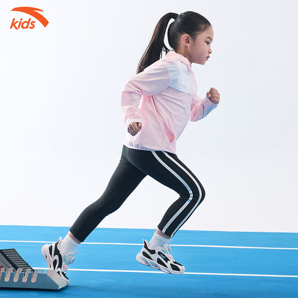 Giày thời trang thể thao bé gái Anta Kids, dòng chạy, kết hợp vải lưới thoáng khí 322319912