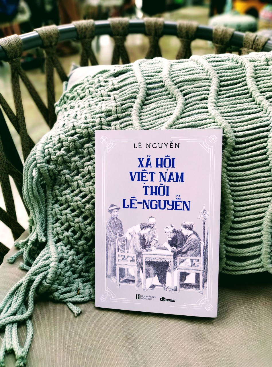 Xã hội Việt Nam thời Lê-Nguyễn