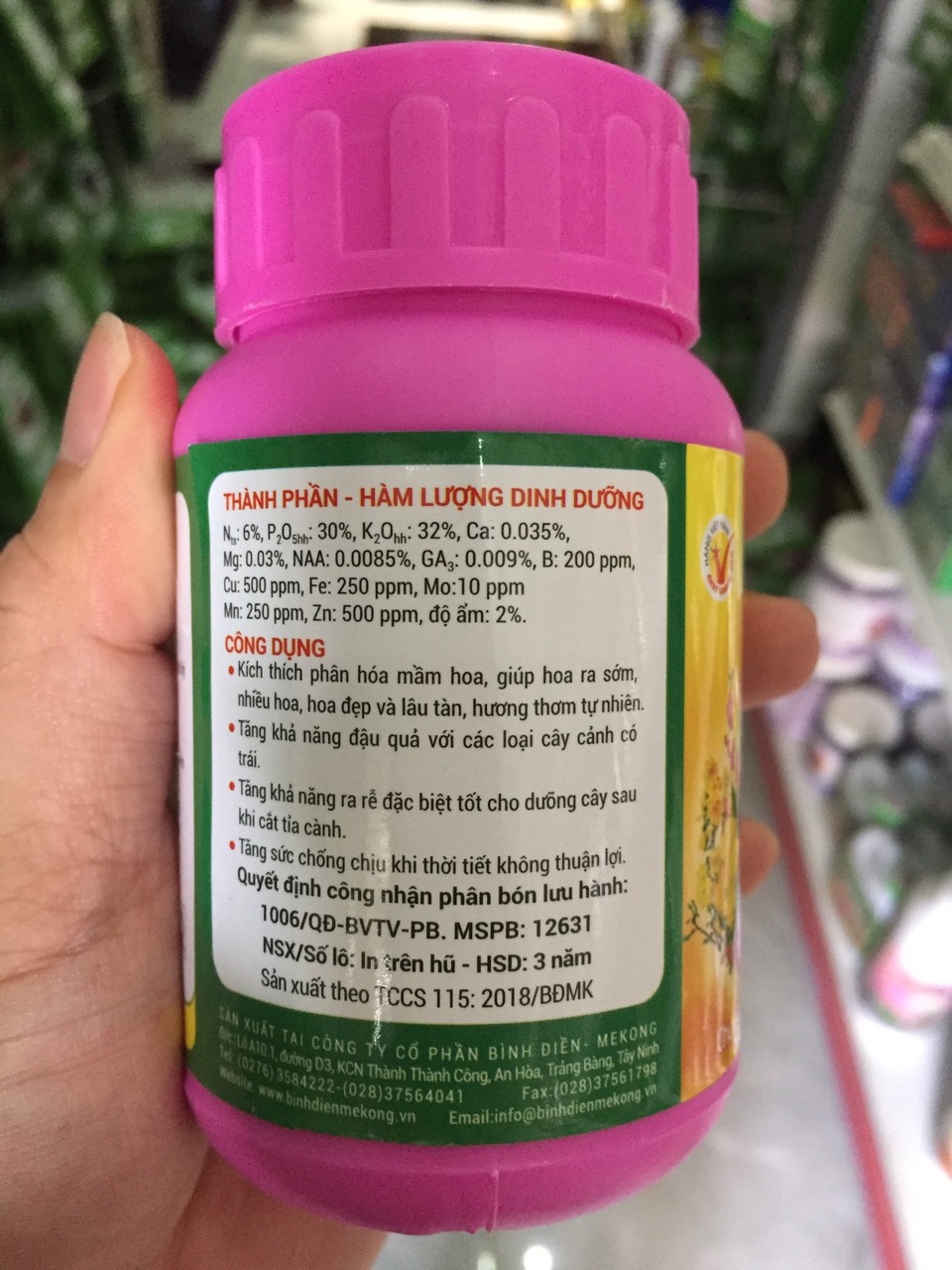 Phân bón lá đầu trâu MK 6-30-32+TE Plus hộp 100g chuyên cho Lan và hoa kiểng giúp ra nhiều hoa rực rỡ và lâu tàn