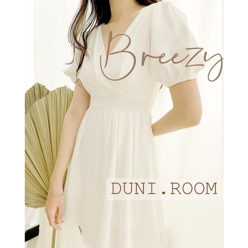 Breezy jumpsuit trắng cổ chéo nơ lưng