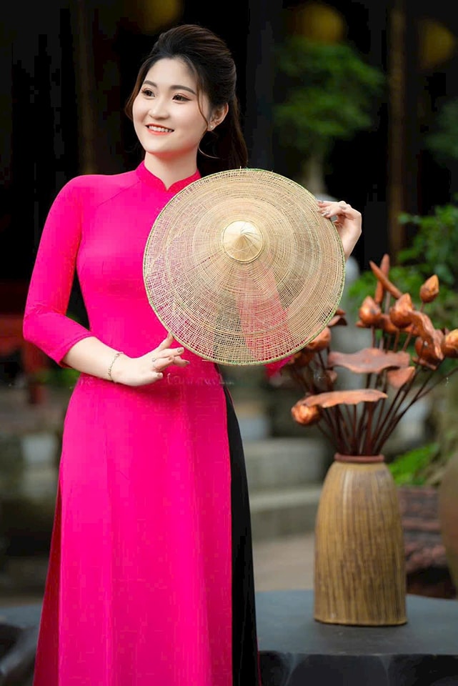 Set áo dài lụa truyền thống màu trơn tay dài