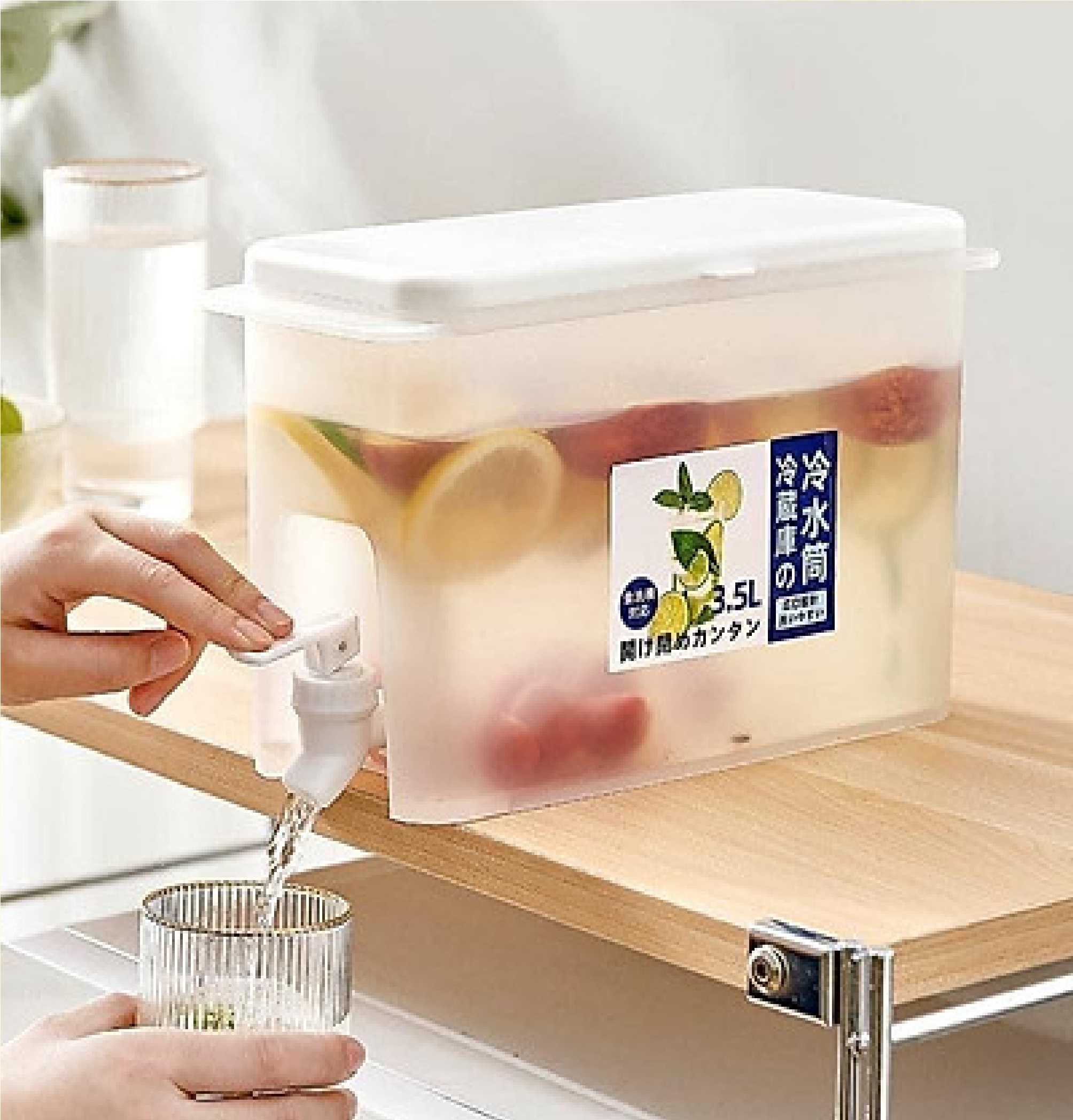 Hộp đựng nước trái cây có vòi 3,5L