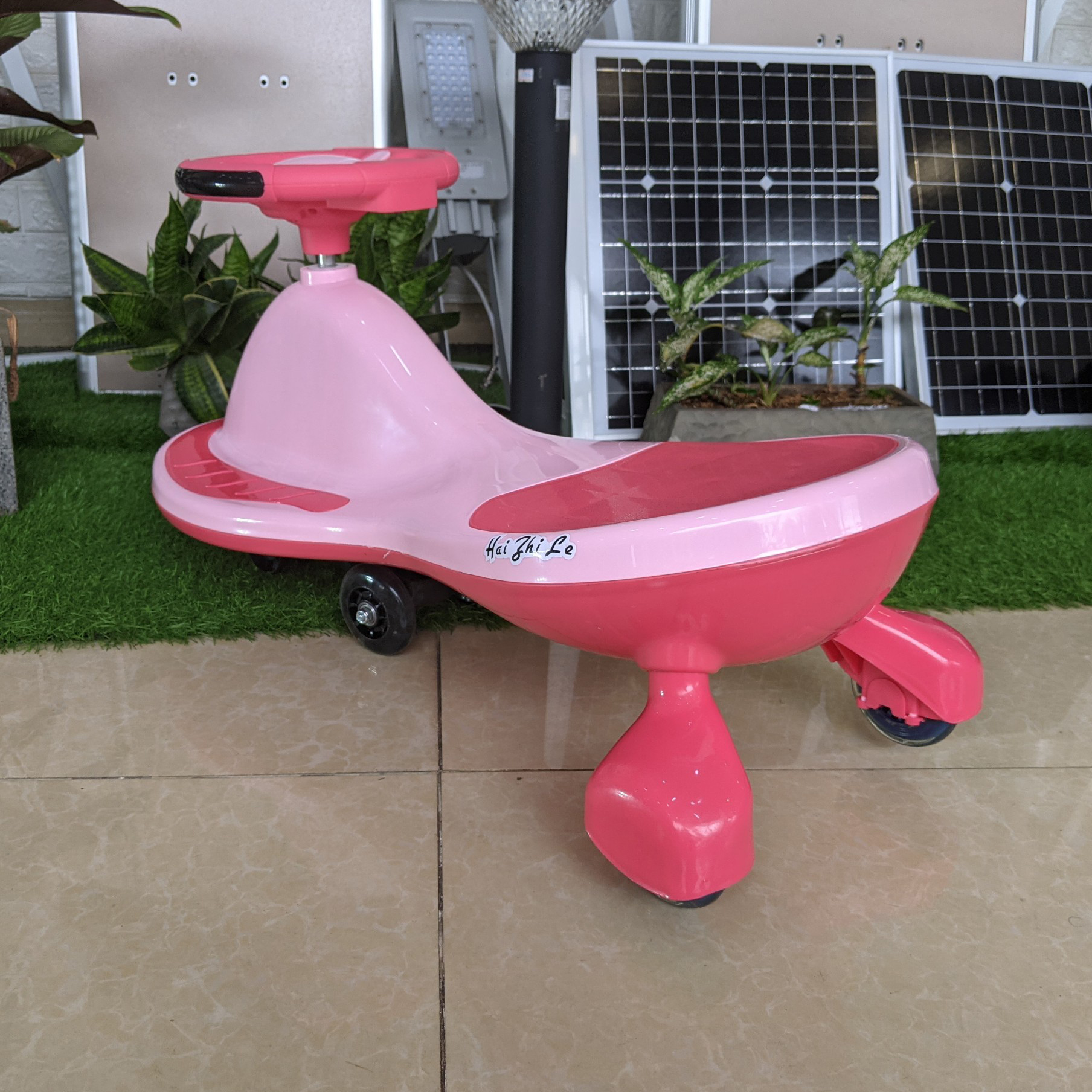 Xe lắc tay cho bé có nhạc BABY PLAZA HZL-929