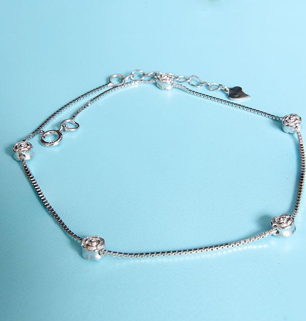 Lắc chân bạc nữ Sophia Love