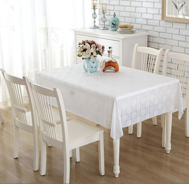 Khăn Trải Bàn Vuông Nhũ Vàng Chống Thấm Bẩn Sang Trọng