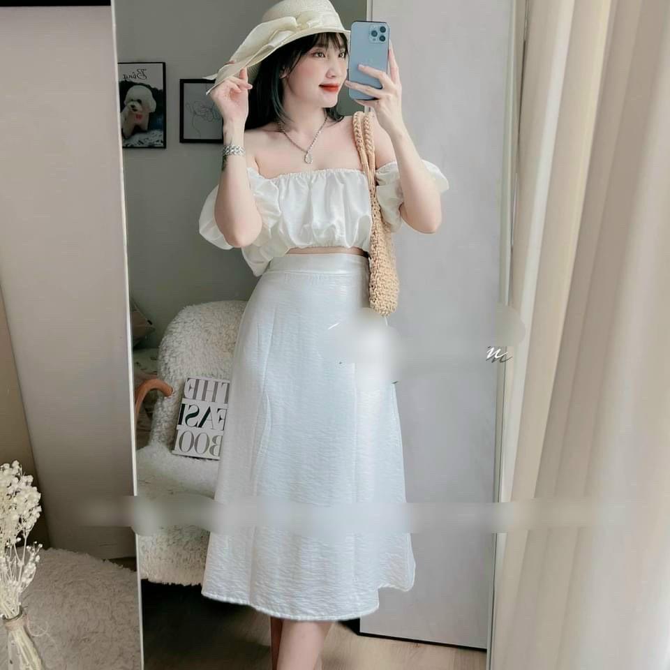 Set bộ đồ nữ áo trễ vai phối chân váy dài nhẹ nhàng, nữ tính thích hợp cho các nàng đi dạo phố, đi biển