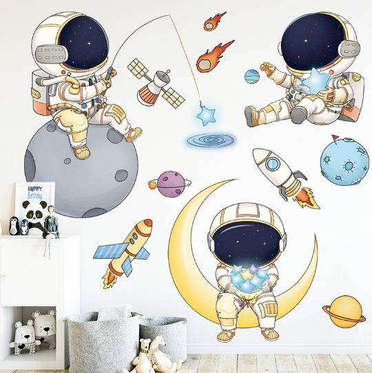 Decal trang trí tường - Hái sao cùng 3 bạn phi hành gia