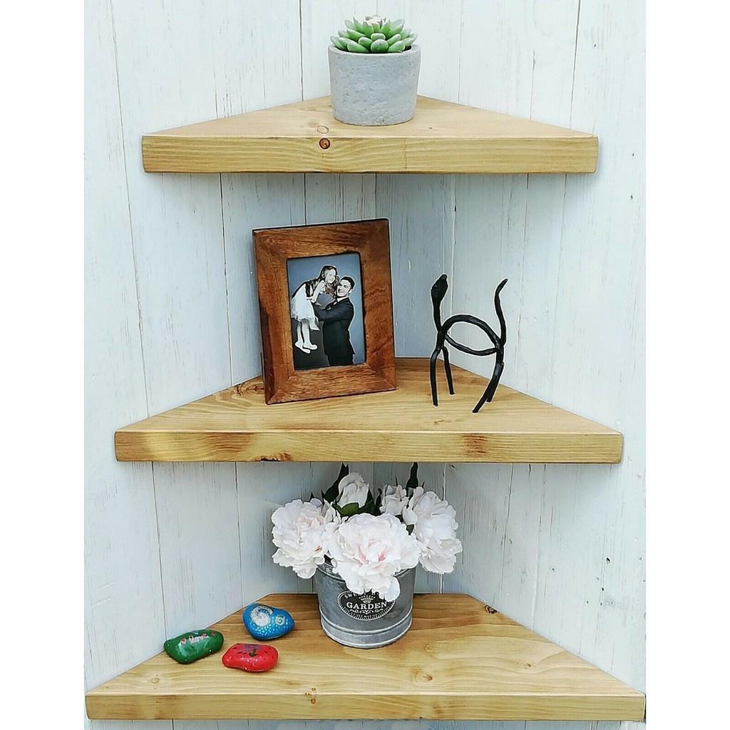 Kệ gỗ tự nhiên treo tường, kệ góc tam giác vuông, kệ để đồ trang trí, decor vintage