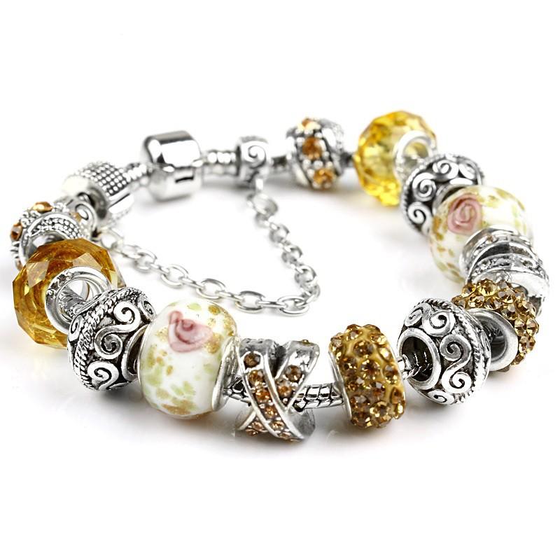 Vòng tay charm hoa mẫu mới