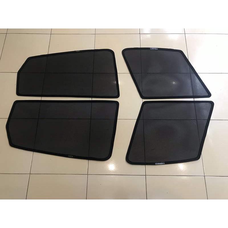 Rèm che nắng kính sườn theo xe Hyundai Kona