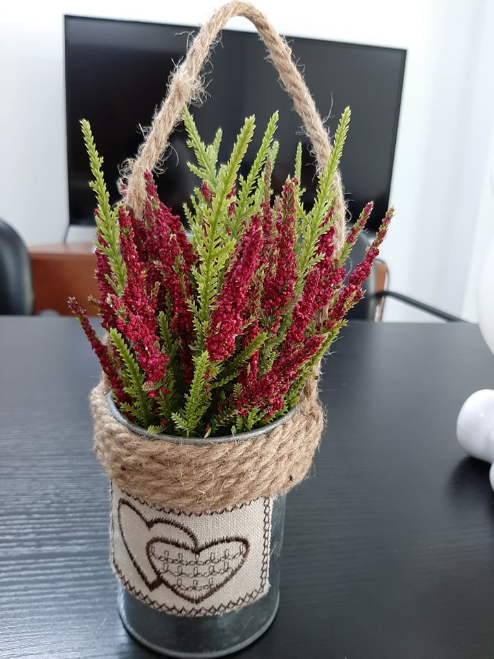 Chậu hoa lavender ( oải hương) giả nhỏ xinh vintage trang trí có quai treo