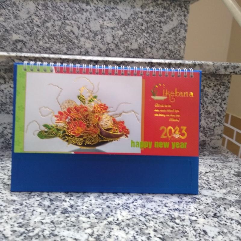 Lịch Để Bàn 2024 KHỔ 24*16CM HÌNH ẢNH PHONG PHÚ(MẪU NGẪU NHIÊN)