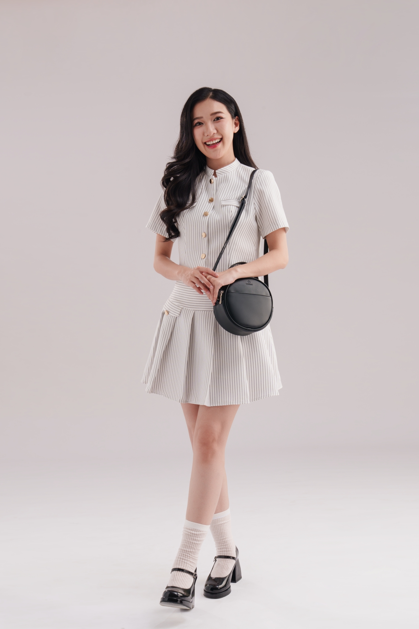 Túi Yuumy ( Thời trang nữ dáng tròn phối ngăn size 18 - Túi đeo chéo da Seasand YN261 )