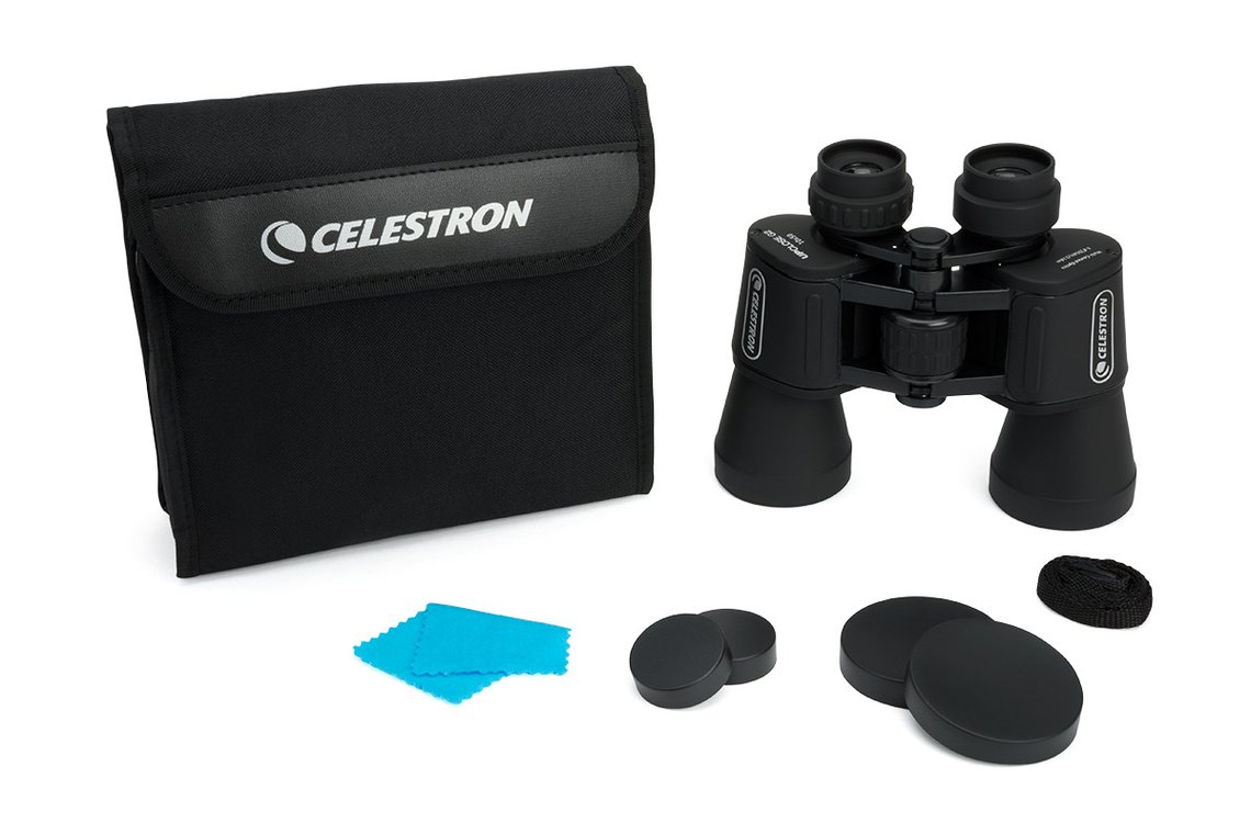 Ống nhòm Celestron chính hãng Mỹ với độ phóng đại 20 lần, ống kính mục tiêu 50mm,  dạng Porro chống sốc và trơn trượt