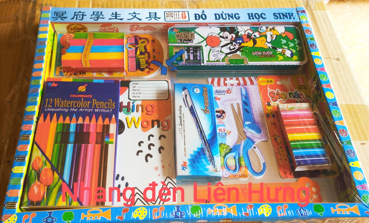 1 hộp dụng cụ học tập bằng giấy vàng mã