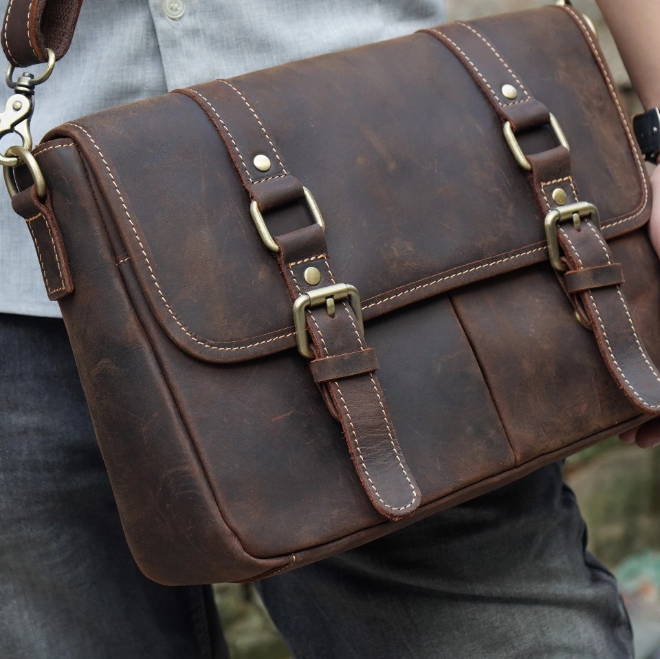 TÚI ĐEO CHÉO IP200 DA BÒ SÁP