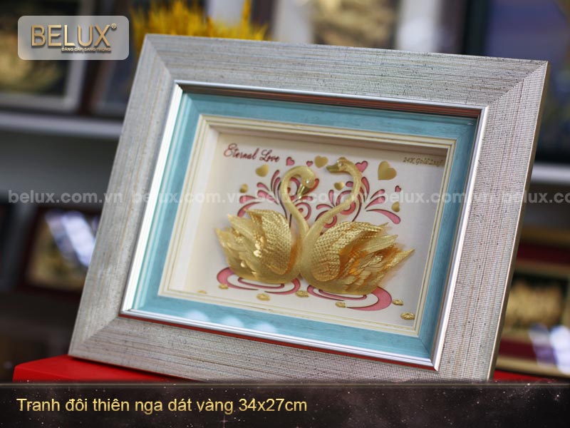 Tranh Đôi Thiên Nga dát vàng 24k - quà tặng ý nghĩa cho người yêu