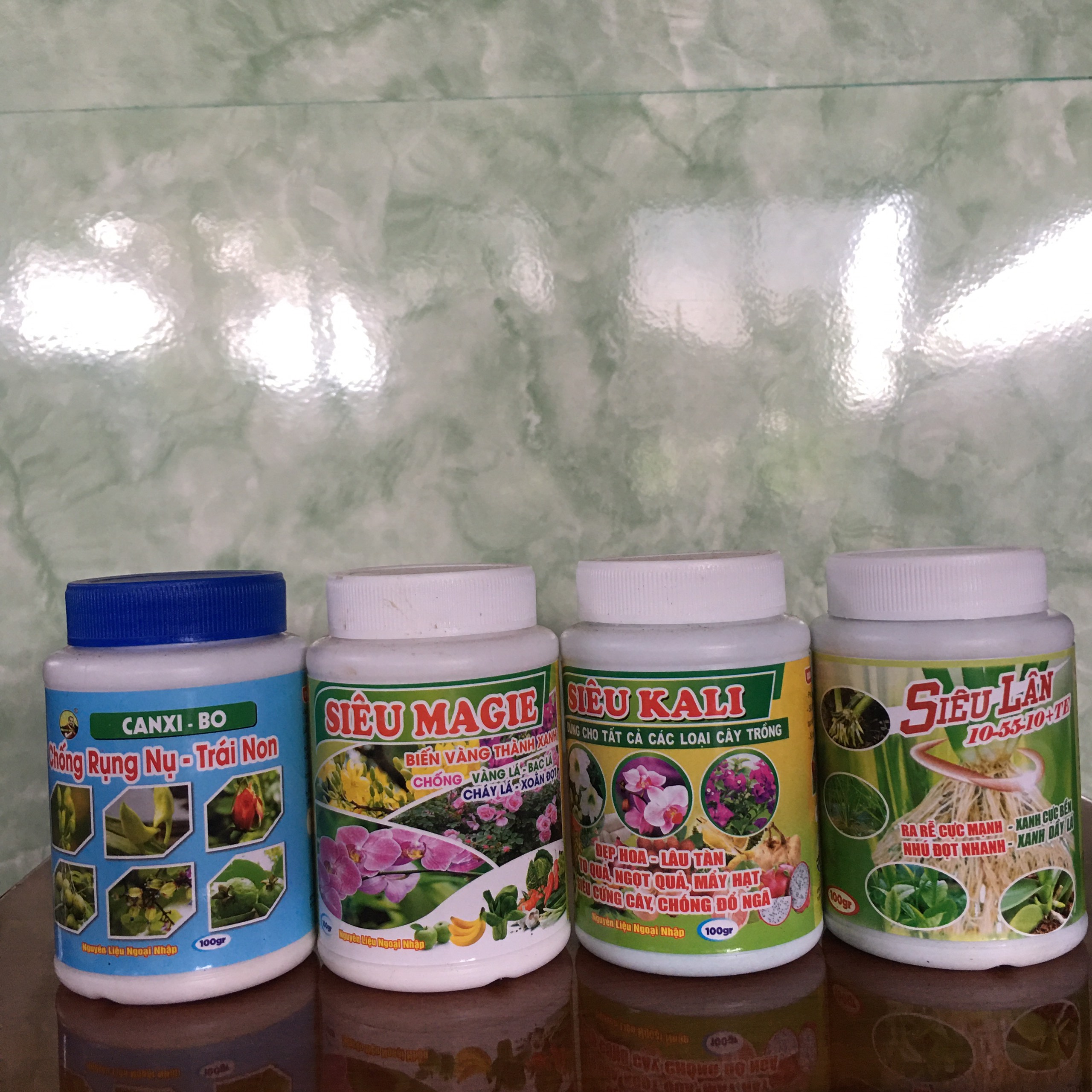 Combo Phân Bón Dưỡng Cây, Kích Hoa, Nuôi Trái dùng cho lan, cây ăn trái ( Canxi-bo + Kali + Magie + lân ) 100 gram/chai-BIOMAX