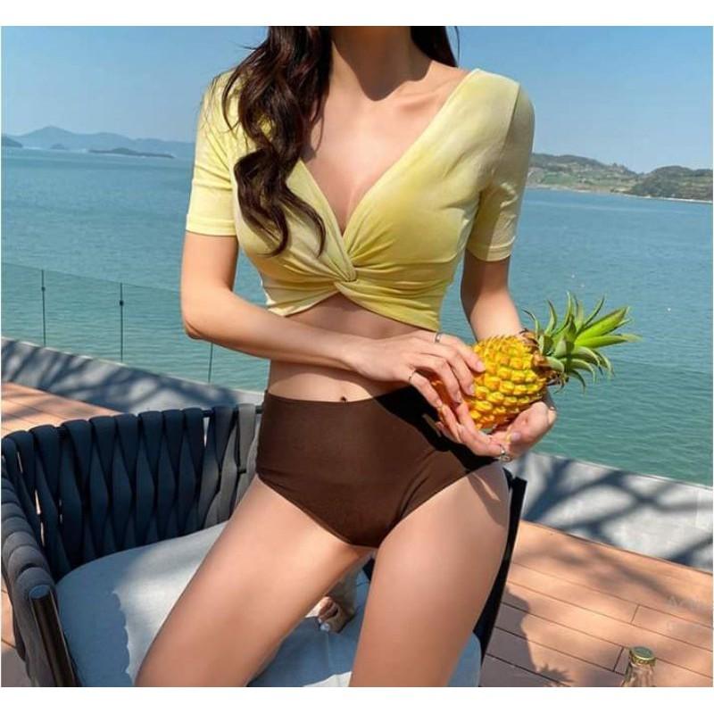 Đồ Bơi 2 Mảnh Tay Ngắn Croptop B20