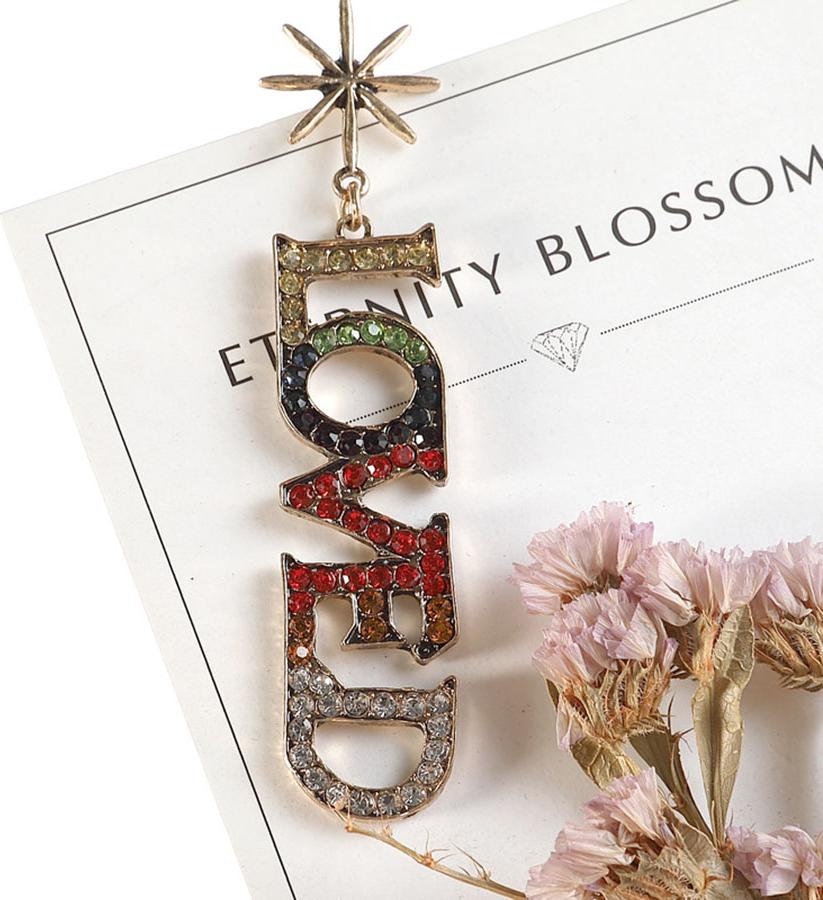 Bông tai chữ LOVE LOVEYOURSELF Her 1 bên